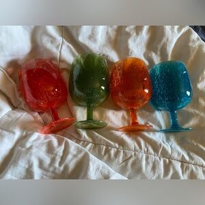 Set Of 4 Vintage Plastic Water 6"
Goblets Stemmed Glasses Retro Multi
Colors